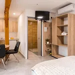 Apartmaji Natura Kolpa Adlesici
