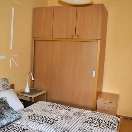 Apartmaji Natura Kolpa דירה