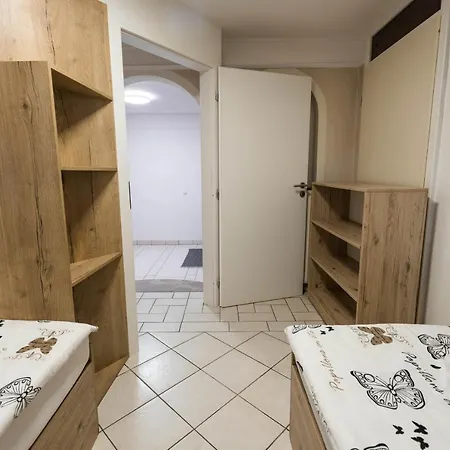 Apartmaji Natura Kolpa * Adlesici