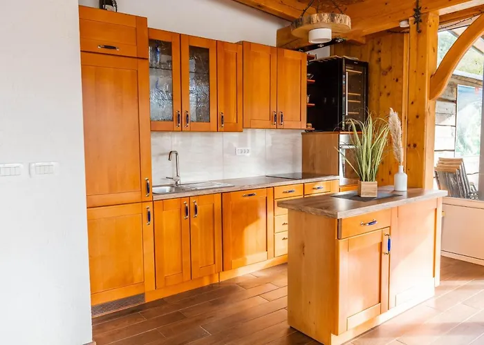 Apartmaji Natura Kolpa * Adlesici