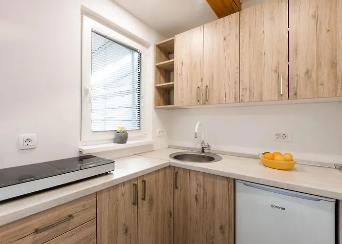 Apartmaji Natura Kolpa Appartement Adlesici